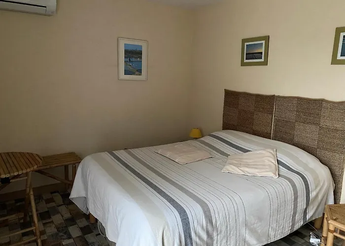 Et - Les Buissonnets *